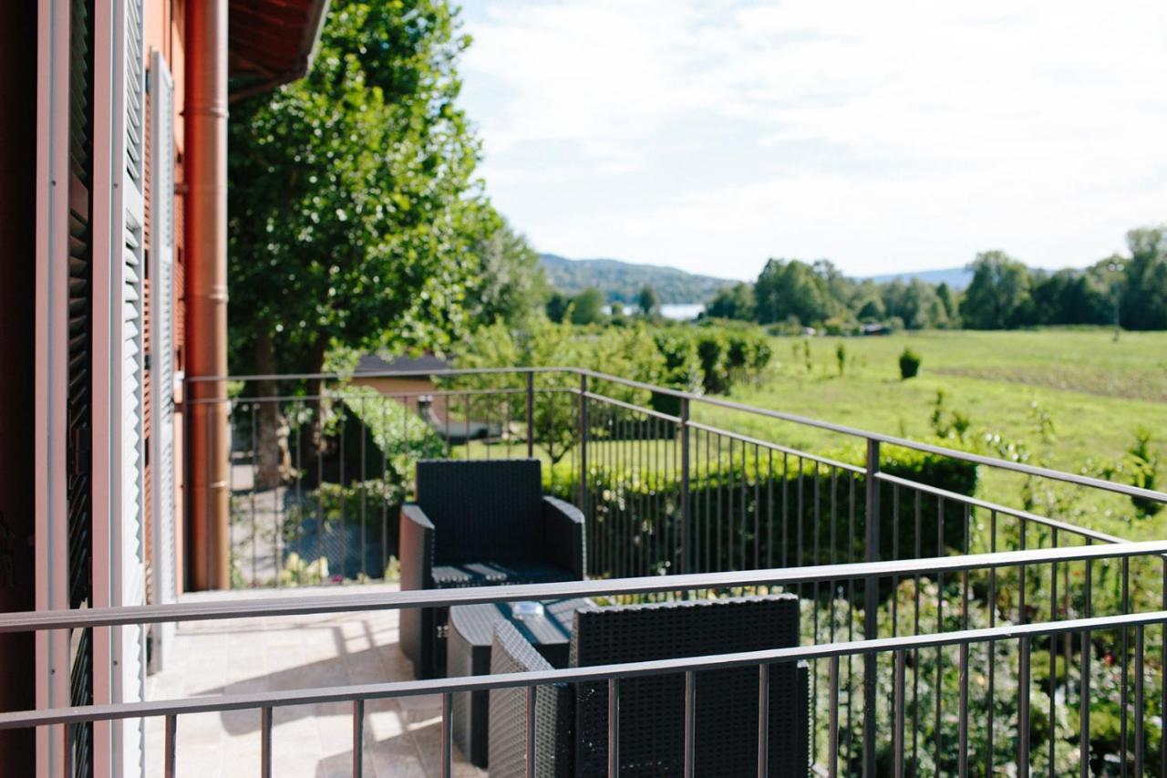 Agriturismo Familiare I Giardini Del Lago Varese Luaran gambar